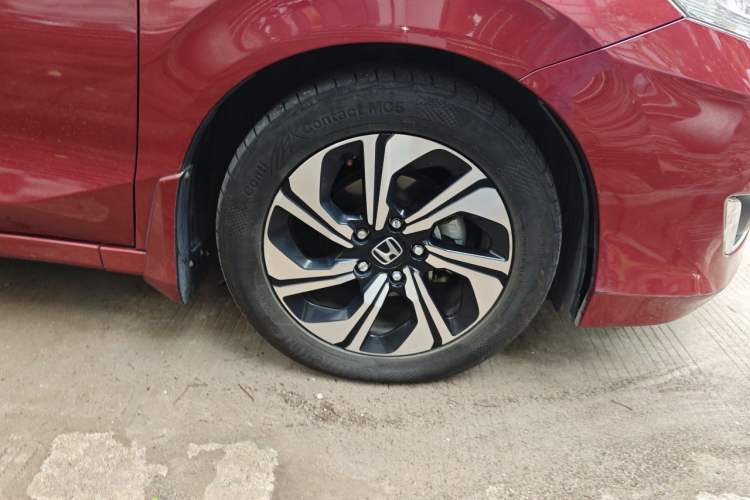 Used Honda Crider 2016 1.8L CVT Luxury Edition Right Front Wheel Hub