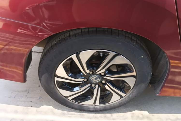 Used Honda Crider 2016 1.8L CVT Luxury Edition Right Rear Wheel Hub