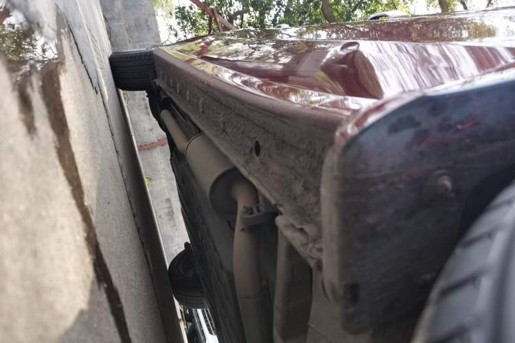 Used Honda Crider 2016 1.8L CVT Luxury Edition Right Side Sill