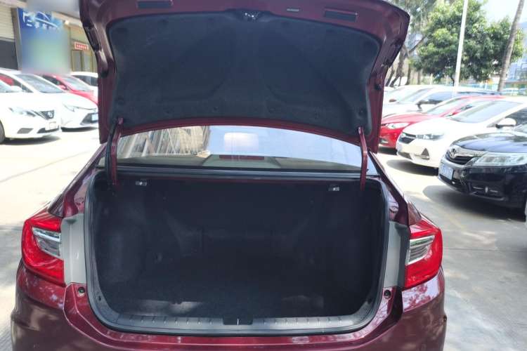 Used Honda Crider 2016 1.8L CVT Luxury Edition Trunk