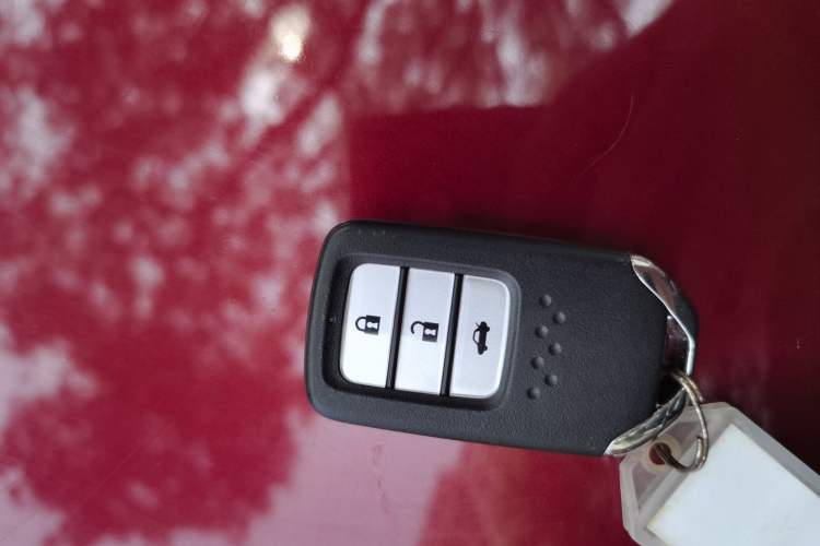Used Honda Crider 2016 1.8L CVT Luxury Edition Vehicle Key