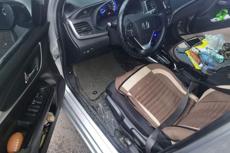 Used Honda Crider 2016 1.8L CVT Luxury Edition Driver Seat