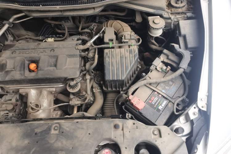 Used Honda Crider 2016 1.8L CVT Luxury Edition Engine Bay Left