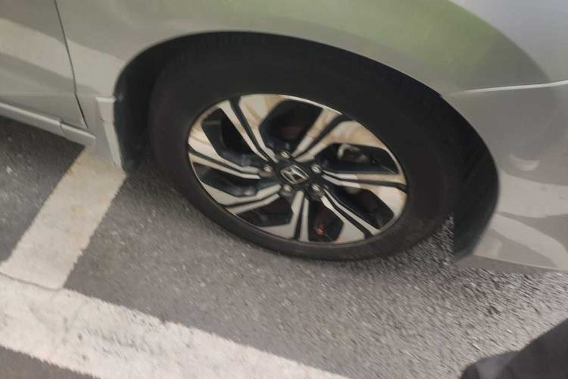 Used Honda Crider 2016 1.8L CVT Comfort Version Right Front Wheel Hub