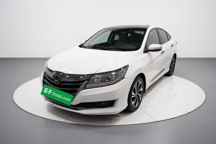 Używany Honda Crider 2016 1.8L CVT Luxury Edition Guazi used car, China used car export, Used car for sale, Used cars, Cheapest cars for sale