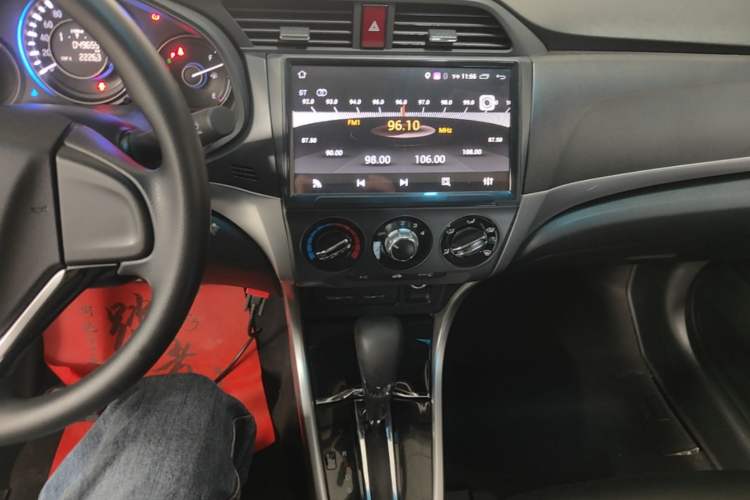 Used Honda Crider 2016 1.8L CVT Comfort Version Audio And AC Panel