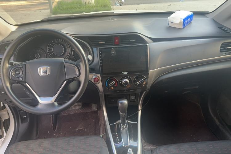 Used Honda Crider 2016 1.8L CVT Luxury Edition Audio And AC Panel