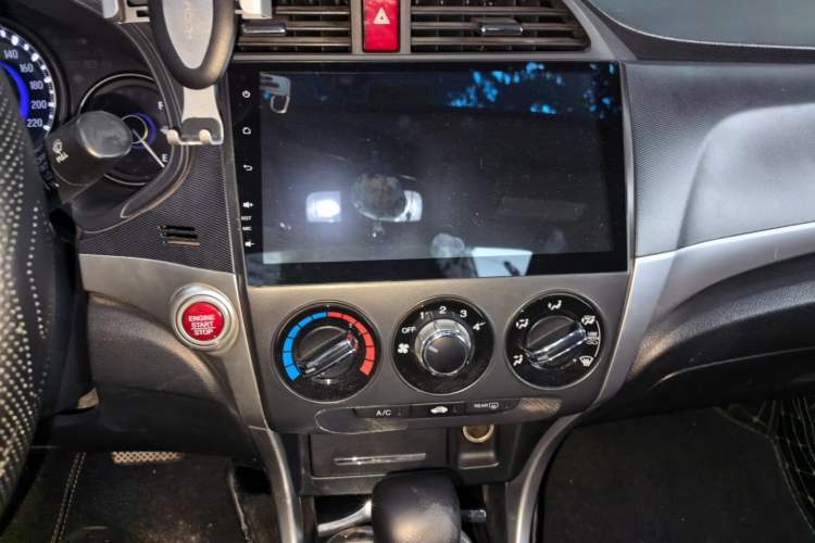 Used Honda Crider 2016 1.8L CVT Luxury Edition Audio And AC Panel