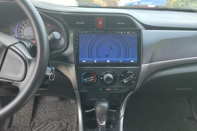 Used Honda Crider 2016 1.8L CVT Comfort Version Audio And AC Panel