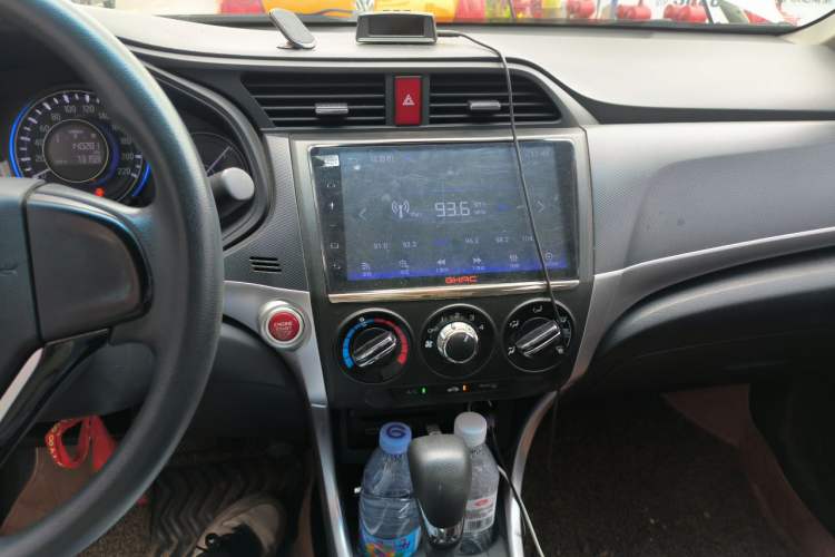 Used Honda Crider 2016 1.8L CVT Luxury Edition Audio And AC Panel