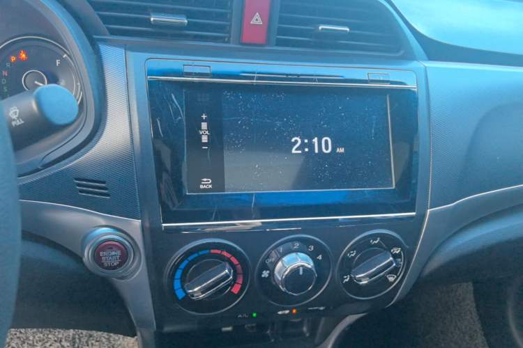 Used Honda Crider 2016 1.8L CVT Luxury Edition Audio And AC Panel