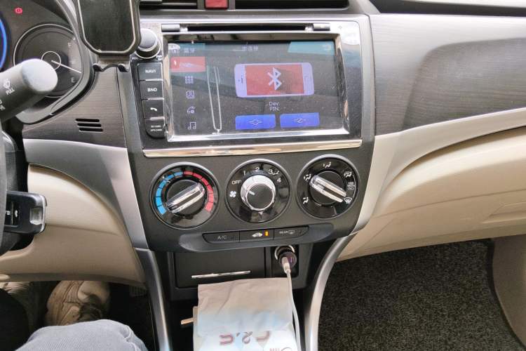 Used Honda Crider 2016 1.8L Manual Fashion Edition Audio And AC Panel
