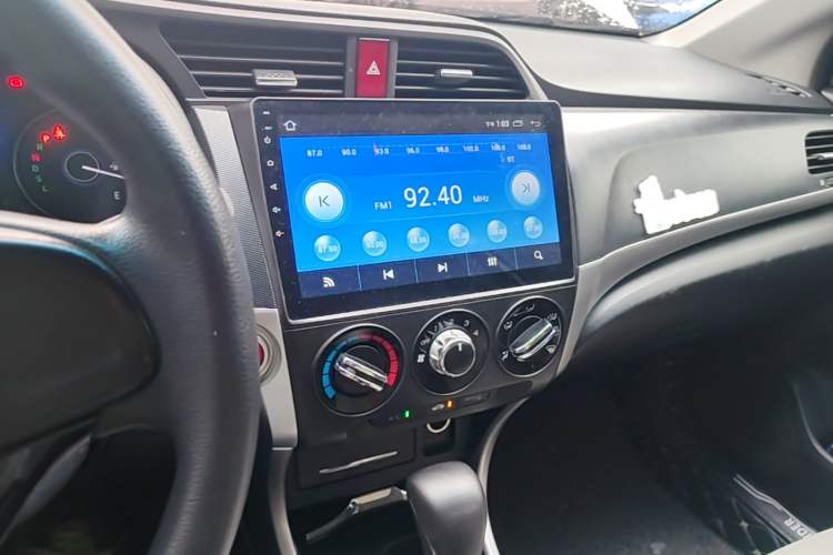 Used Honda Crider 2016 1.8L CVT Luxury Edition Audio And AC Panel
