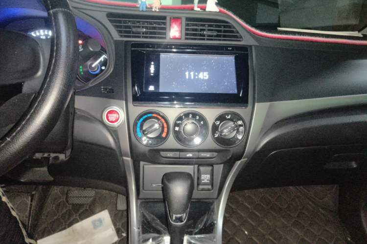 Used Honda Crider 2016 1.8L CVT Luxury Edition Audio And AC Panel