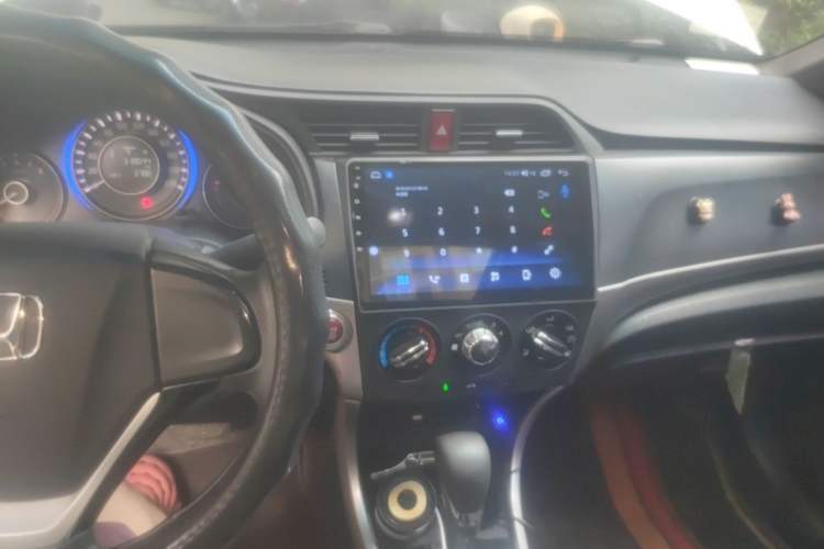 Used Honda Crider 2016 1.8L CVT Luxury Edition Audio And AC Panel