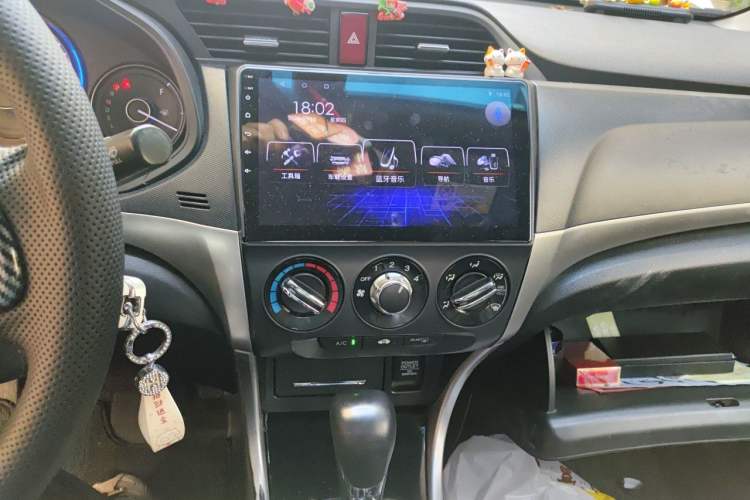 Used Honda Crider 2016 1.8L CVT Comfort Version Audio And AC Panel