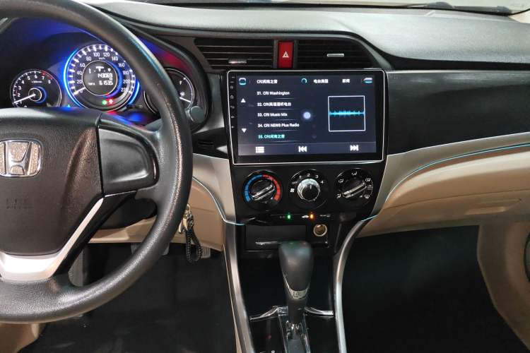 Used Honda Crider 2016 1.8L CVT Comfort Version Audio And AC Panel