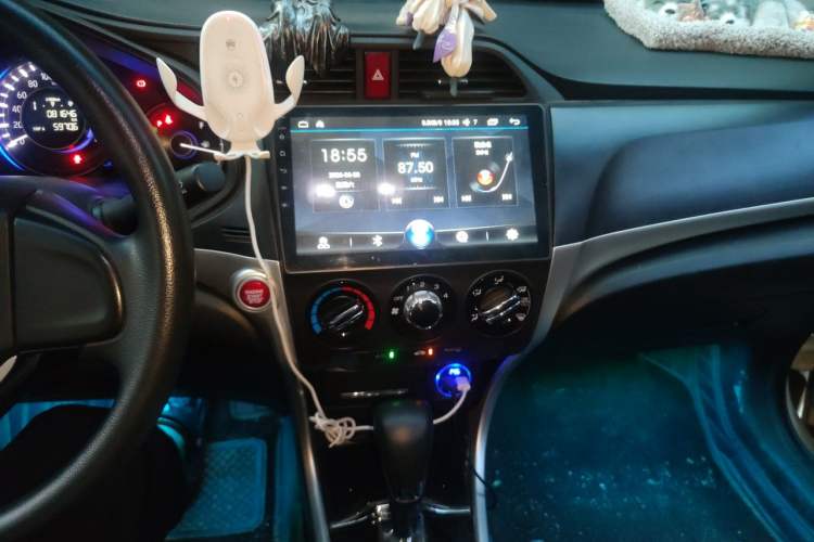 Used Honda Crider 2016 1.8L CVT Luxury Edition Audio And AC Panel