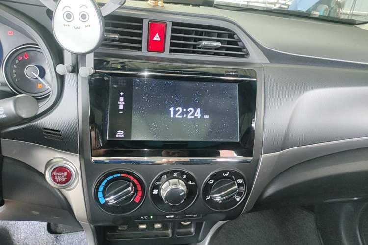 Used Honda Crider 2016 1.8L CVT Luxury Edition Audio And AC Panel