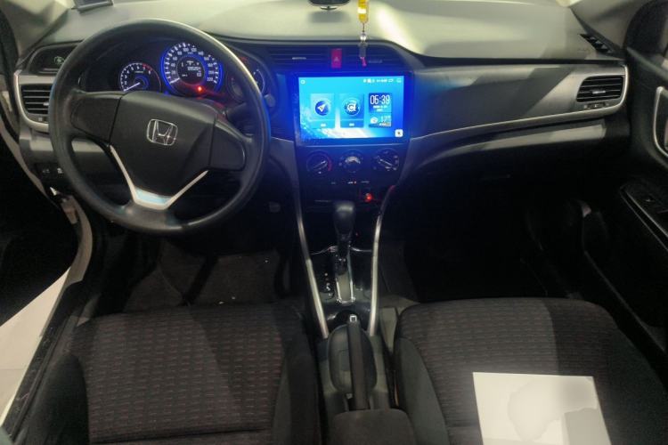 Used Honda Crider 2016 1.8L CVT Comfort Version Center Console