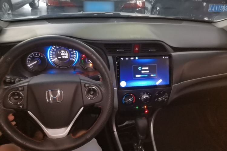 Used Honda Crider 2016 1.8L CVT Comfort Version Center Console