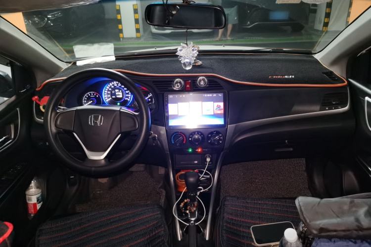 Used Honda Crider 2016 1.8L CVT Comfort Version Center Console