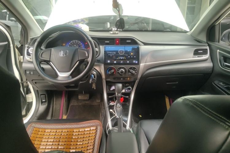 Used Honda Crider 2016 1.8L CVT Comfort Version Center Console