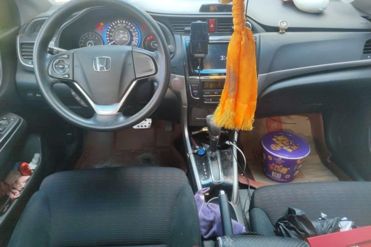 Used Honda Crider 2016 1.8L CVT Leading Edition Center Console