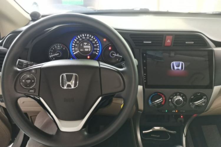 Used Honda Crider 2016 1.8L Manual Fashion Edition Center Console