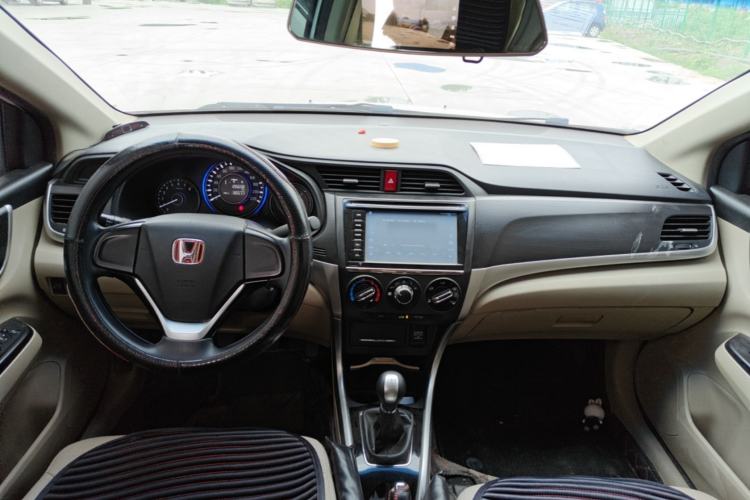 Used Honda Crider 2016 1.8L Manual Fashion Edition Center Console