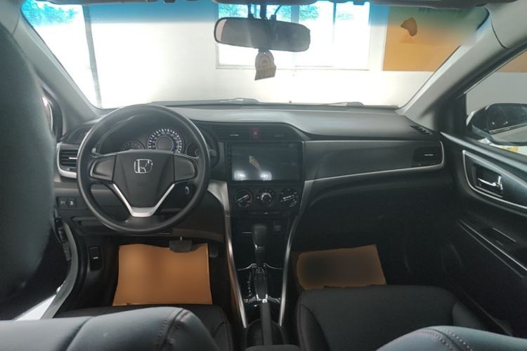 Used Honda Crider 2016 1.8L CVT Comfort Version Center Console