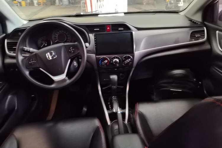 Used Honda Crider 2016 1.8L CVT Comfort Version Center Console