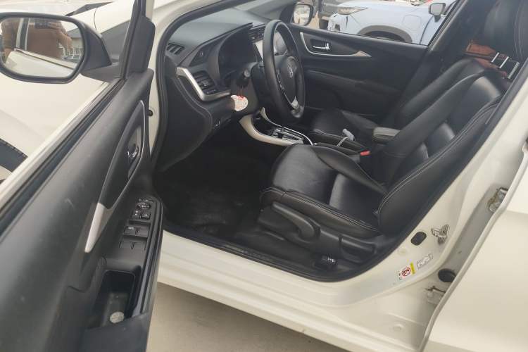 Used Honda Crider 2016 1.8L CVT Luxury Edition Driver Seat