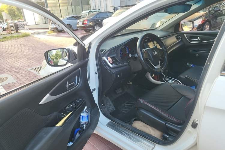 Used Honda Crider 2016 1.8L CVT Comfort Version Driver Seat