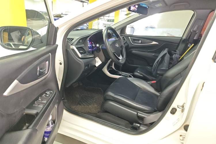 Used Honda Crider 2016 1.8L CVT Comfort Version Driver Seat