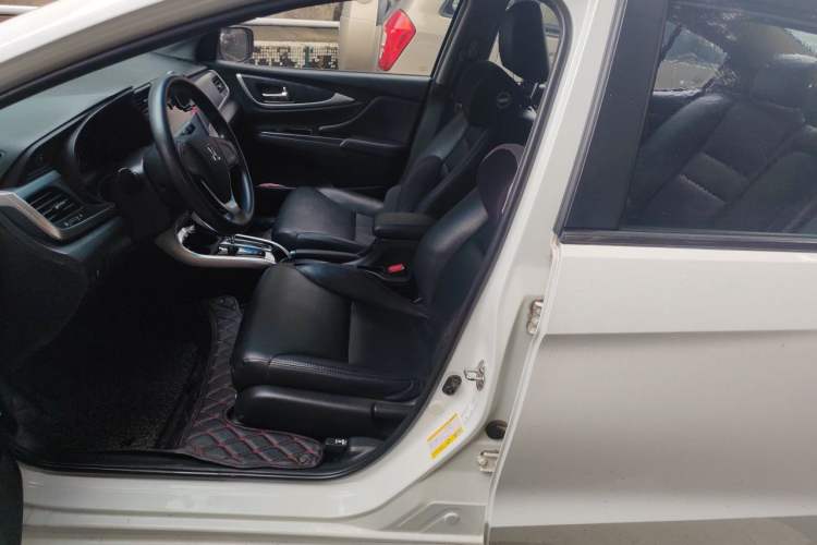Used Honda Crider 2016 1.8L CVT Comfort Version Driver Seat