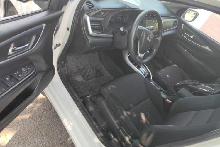 Used Honda Crider 2016 1.8L CVT Comfort Version Driver Seat