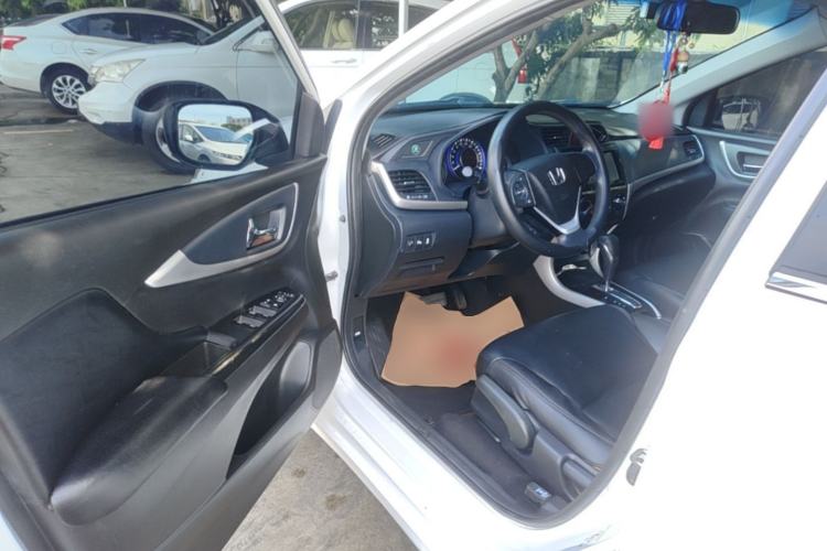 Used Honda Crider 2016 1.8L CVT Luxury Edition Driver Seat