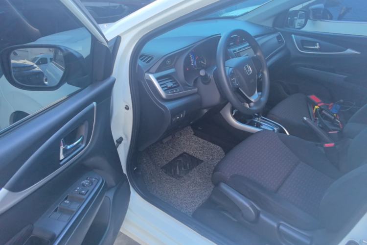Used Honda Crider 2016 1.8L CVT Luxury Edition Driver Seat