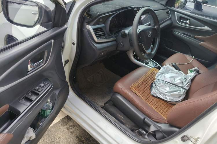 Used Honda Crider 2016 1.8L CVT Comfort Version Driver Seat