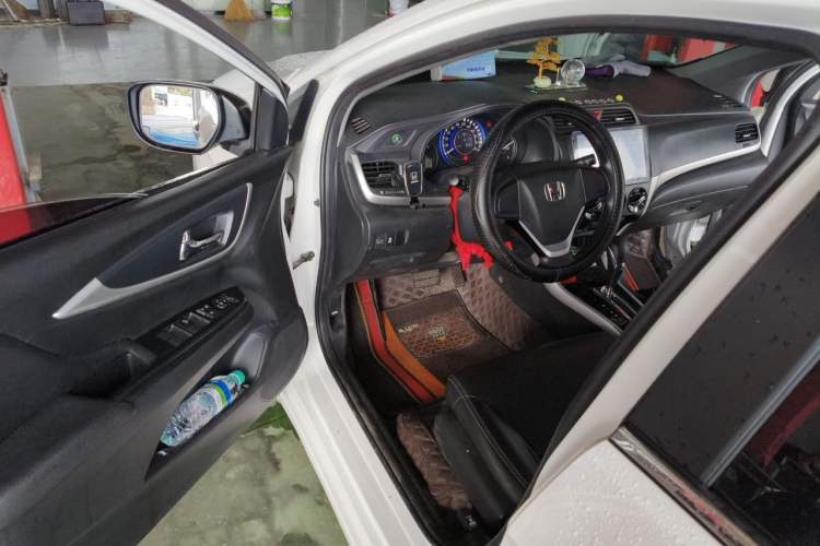 Used Honda Crider 2016 1.8L CVT Comfort Version Driver Seat