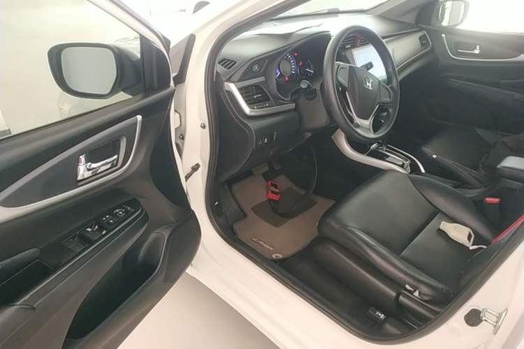 Used Honda Crider 2016 1.8L CVT Comfort Version Driver Seat