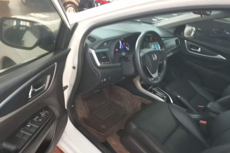 Used Honda Crider 2016 1.8L CVT Comfort Version Driver Seat