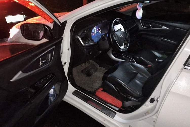 Used Honda Crider 2016 1.8L CVT Luxury Edition Driver Seat