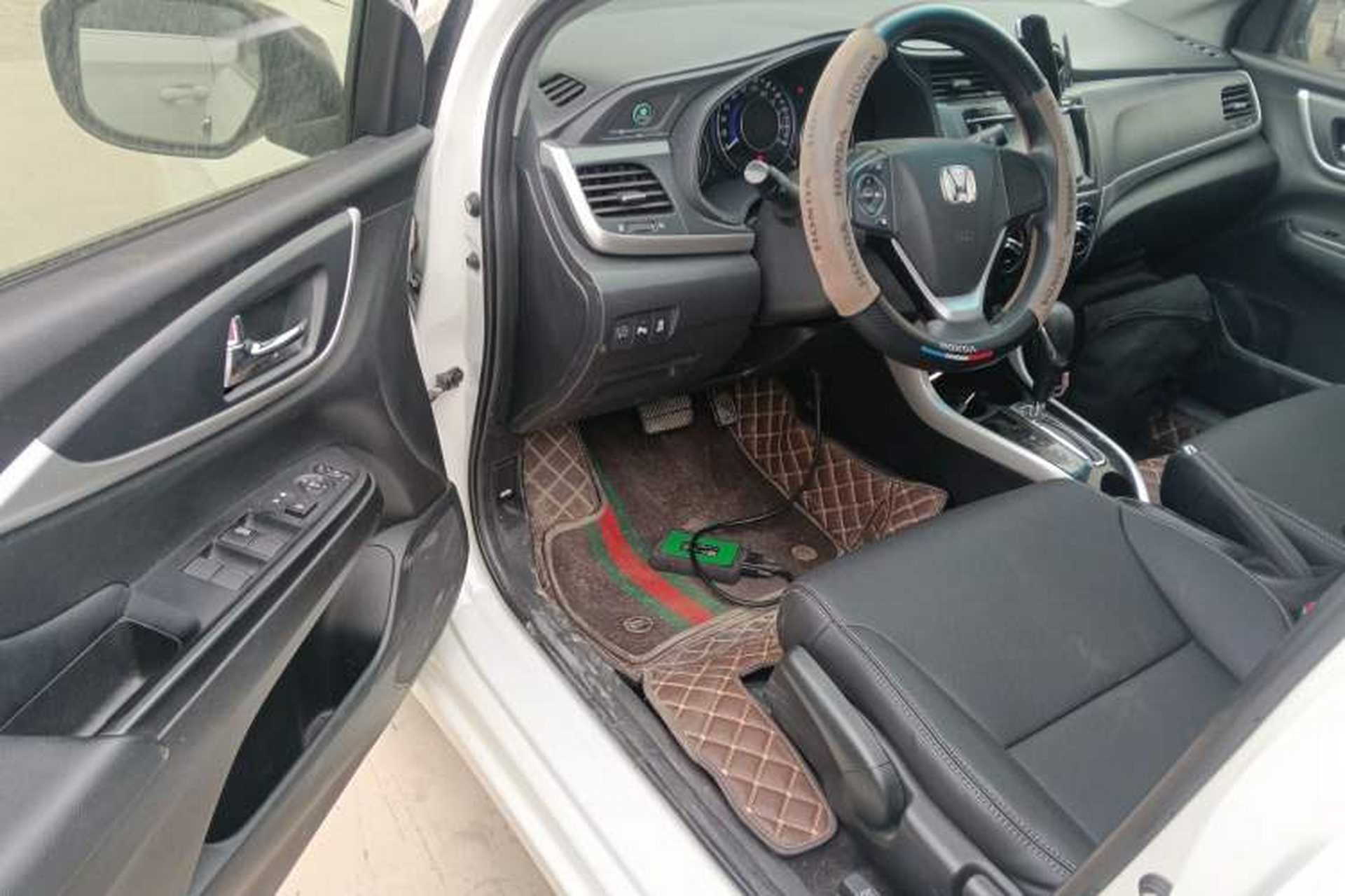 Used Honda Crider 2016 1.8L CVT Luxury Edition Driver Seat