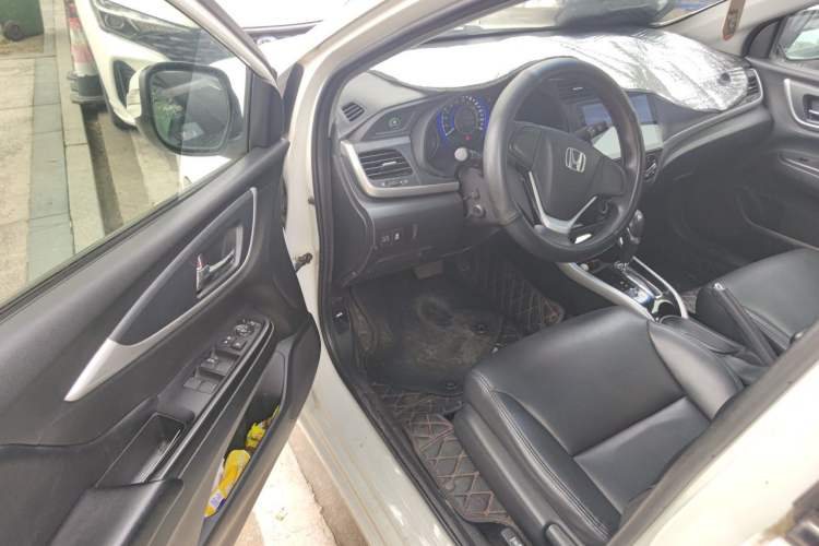 Used Honda Crider 2016 1.8L CVT Comfort Version Driver Seat