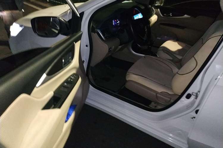 Used Honda Crider 2016 1.8L Manual Fashion Edition Driver Seat