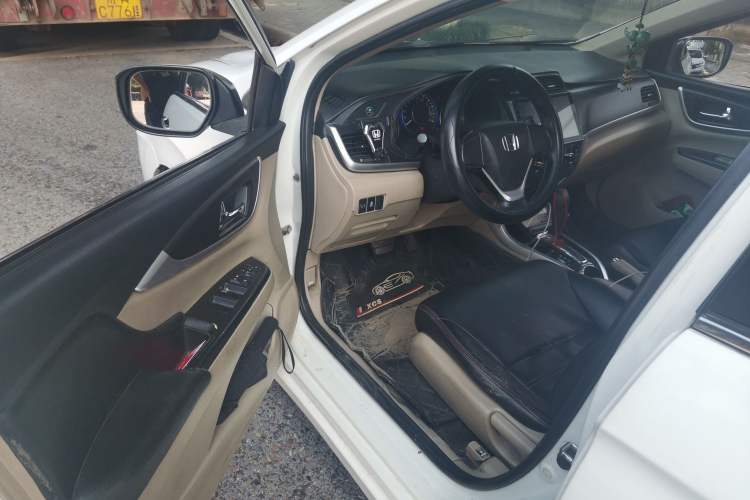 Used Honda Crider 2016 1.8L CVT Comfort Version Driver Seat