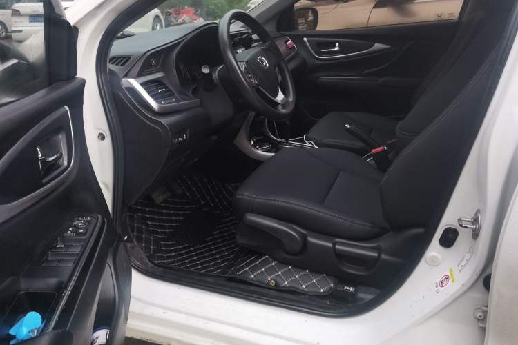 Used Honda Crider 2016 1.8L CVT Luxury Edition Driver Seat