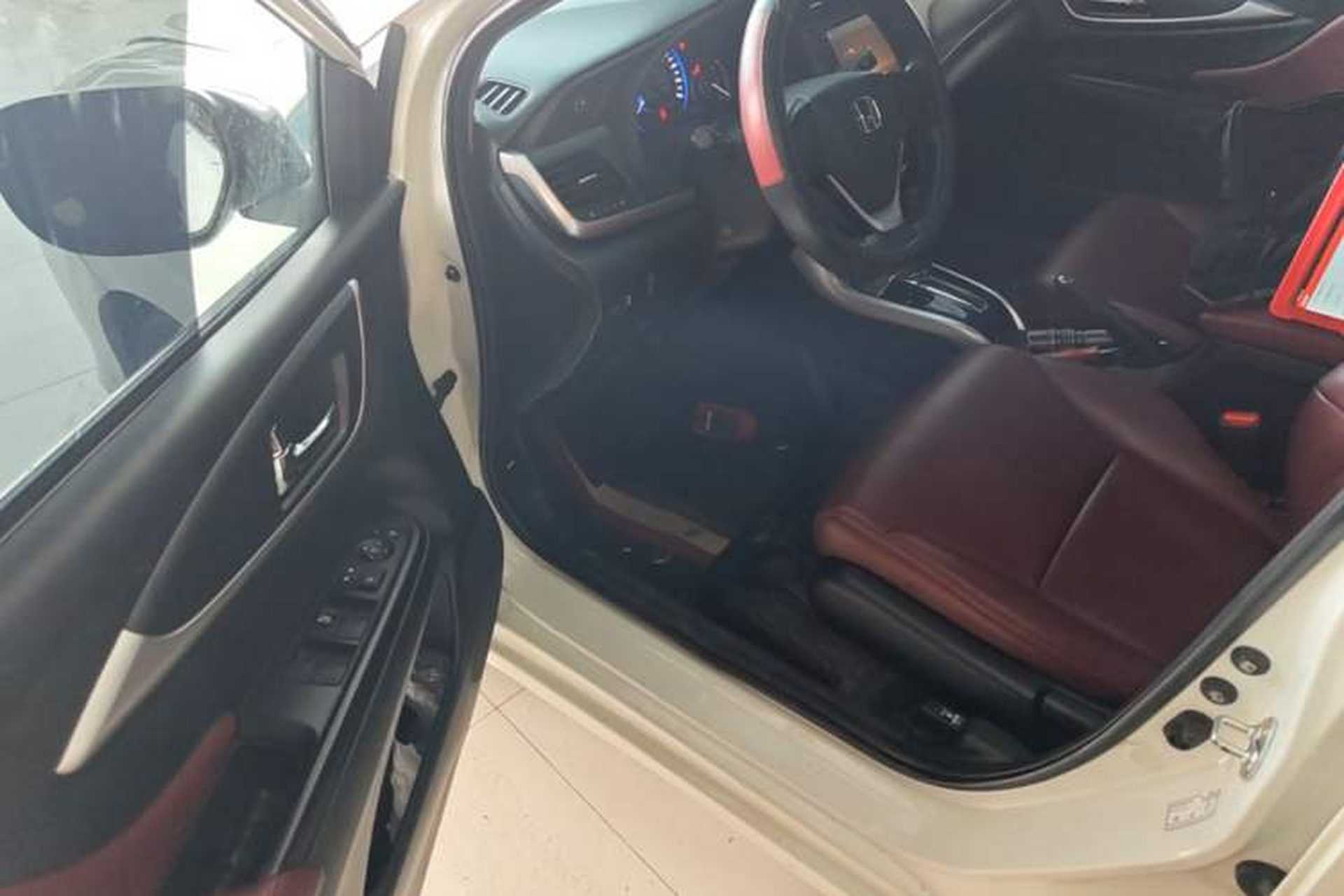 Used Honda Crider 2016 1.8L CVT Comfort Version Driver Seat